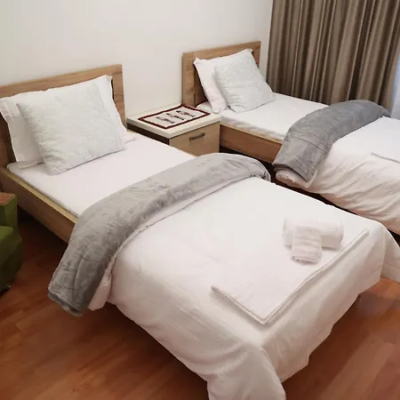 Mirage Apartamento Tirana