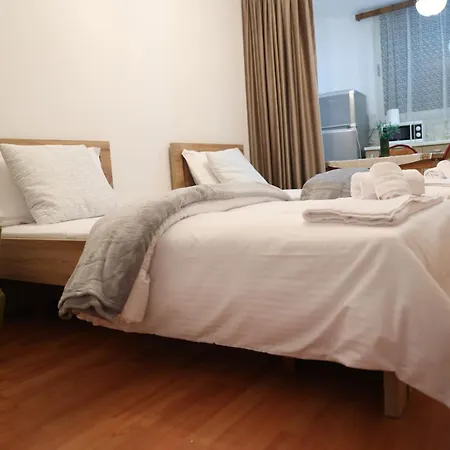 Apartment Mirage